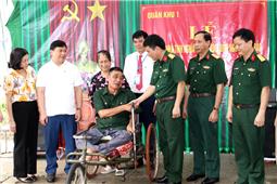 Quân khu bàn giao “Nhà tình nghĩa” tặng thương binh Nguyễn Đức Bảo ở Thuận Thành, Bắc Ninh